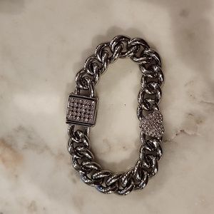 STELLA & DOT Cuban link stainless  bracelet. With cz